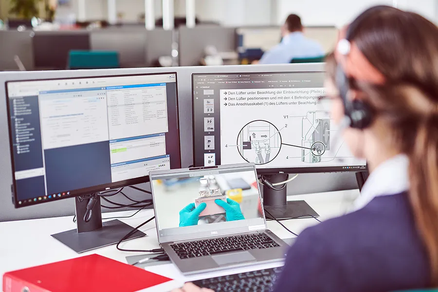 Pfeiffer Vacuum Service Level Agreements 33